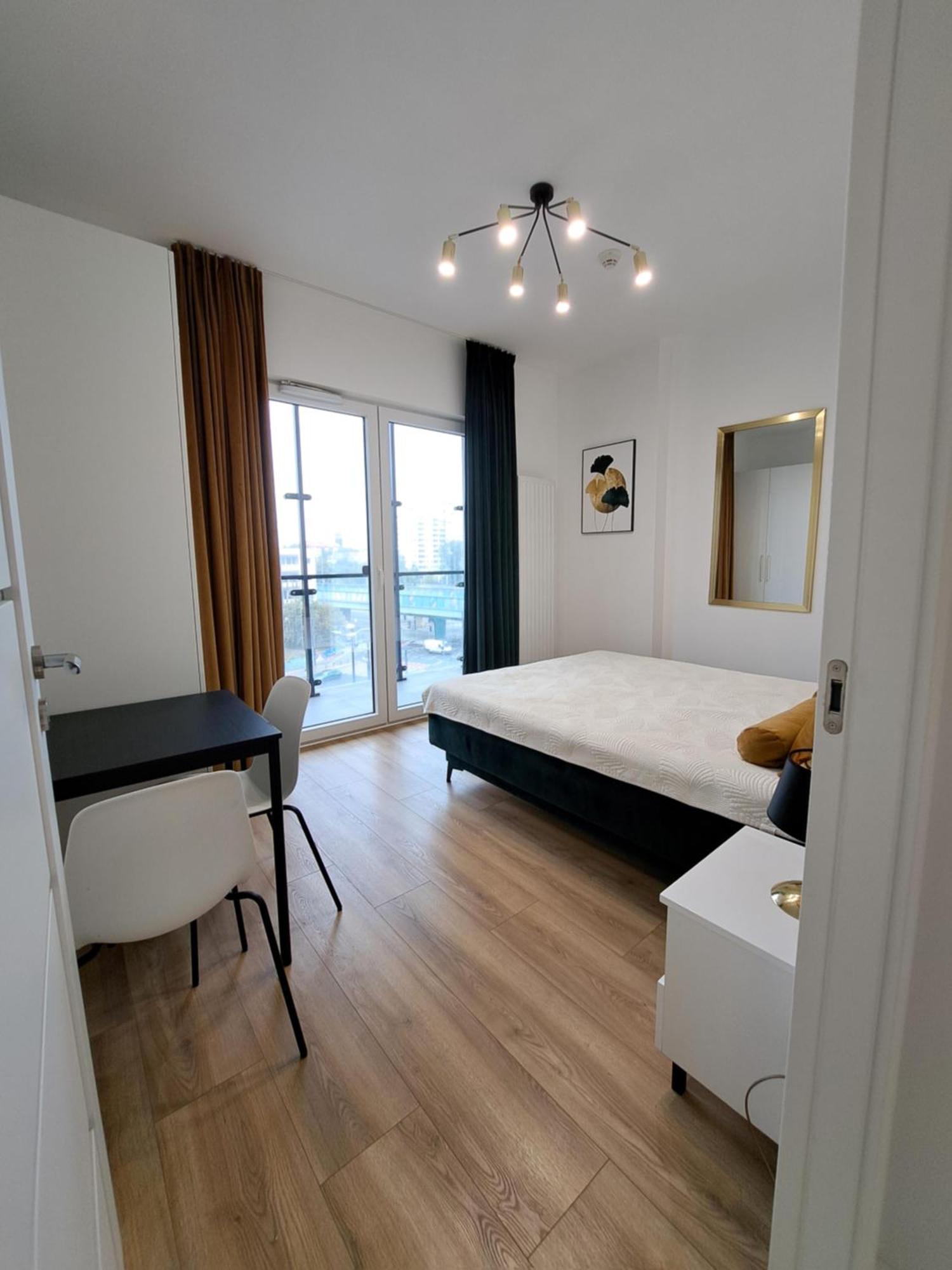 Apartamenty Wola Tower Varsóvia Exterior foto