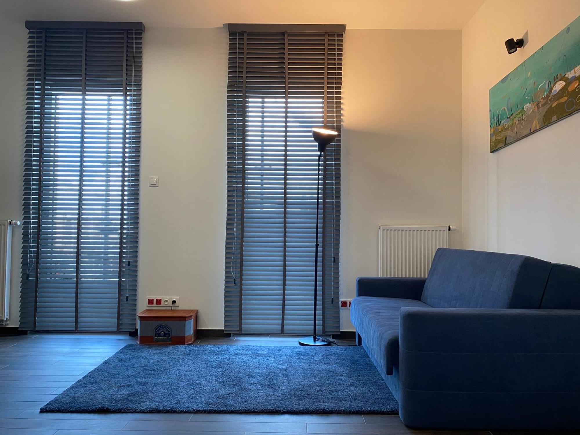 Apartamenty Wola Tower Varsóvia Exterior foto